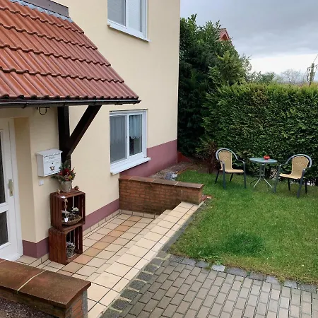 Apartment Ferienwohnung *